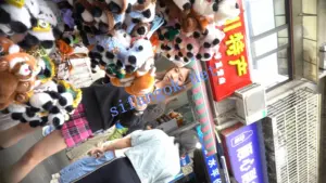 （空城原创）长腿可爱小姐姐穿超短JK裙，纯白小N包裹肉臀